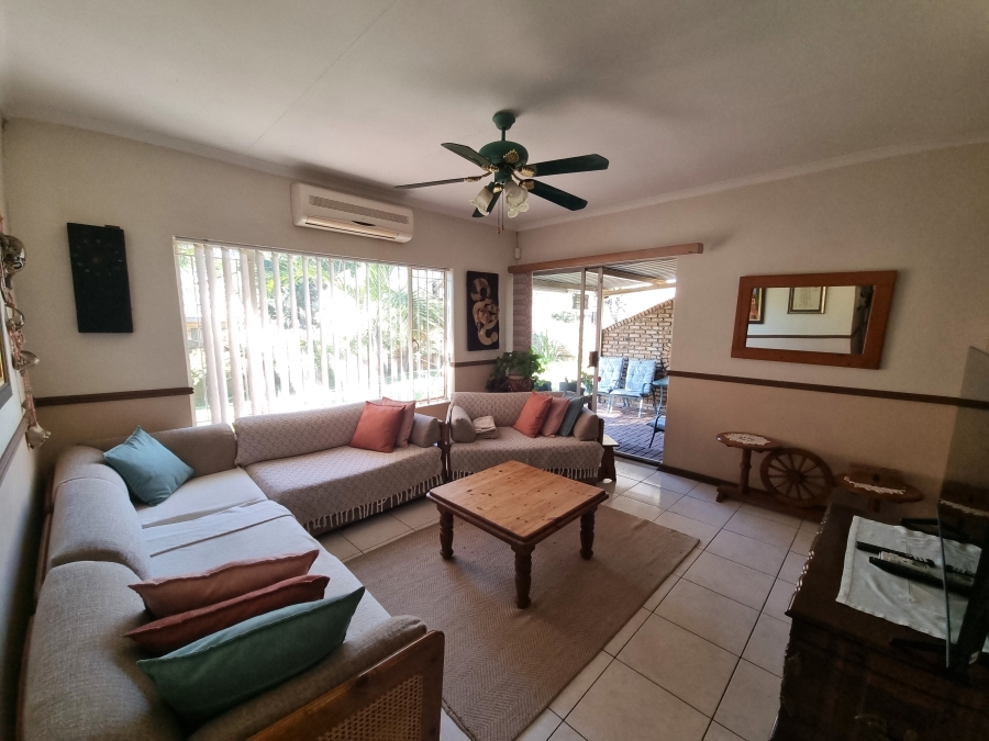 3 Bedroom Property for Sale in Safari Gardens North West